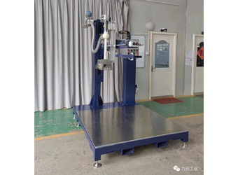 BDF-1200L4 四桶搖臂型強酸堿灌裝機丨順利運往客戶現(xiàn)場